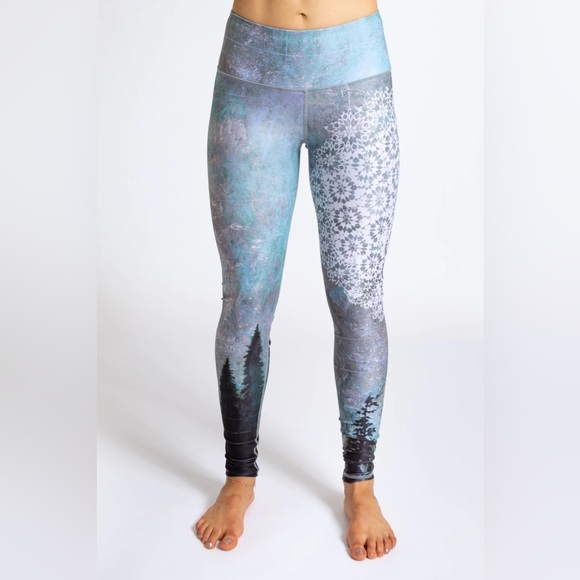 My Inner Fire Hinterland Leggings - Picture 1 of 10